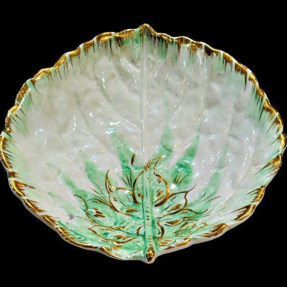 Vintage Cabbage Lettuce Leaf Ceramic Salad Plate Made in Italy White Green Gold - Picture 2 of 8